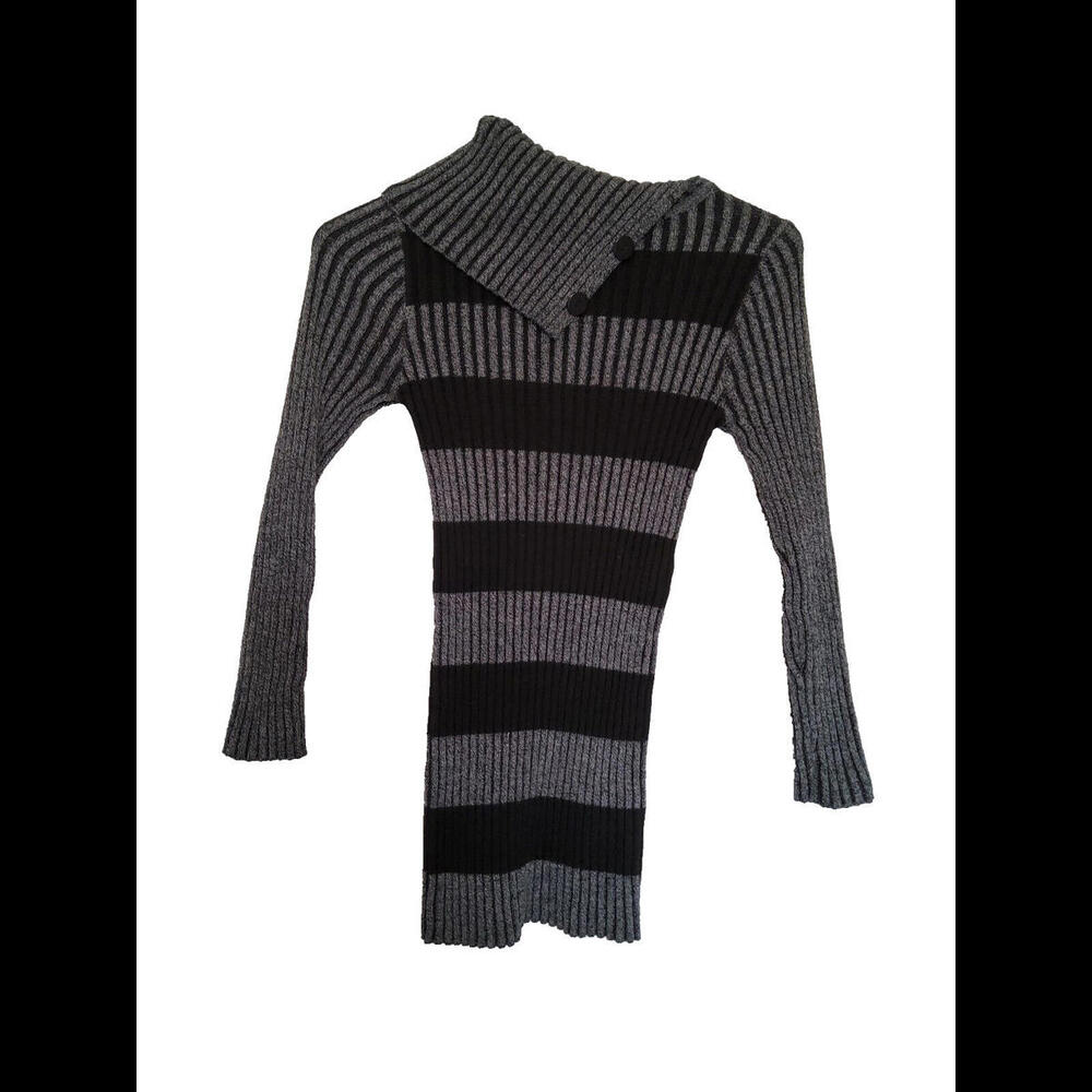 True Rock Ladies Gray Black Sweater Oversized Collar Buttons F (XS) Juniors